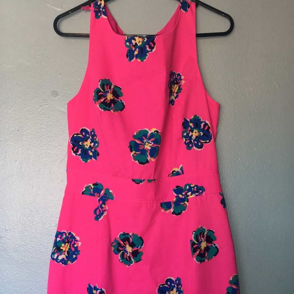 Gorgeous Lilly Pullitzer hot pink dress
